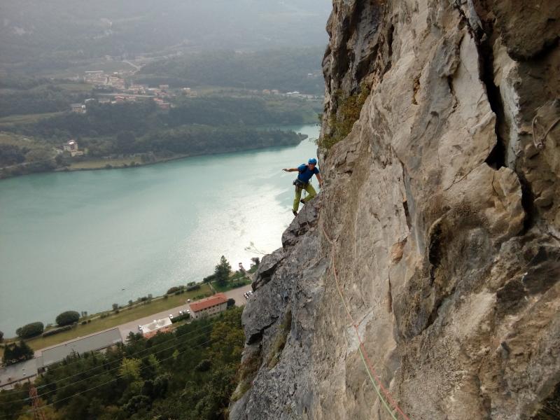 arrampicata arco guide alpine mountain friends (1)