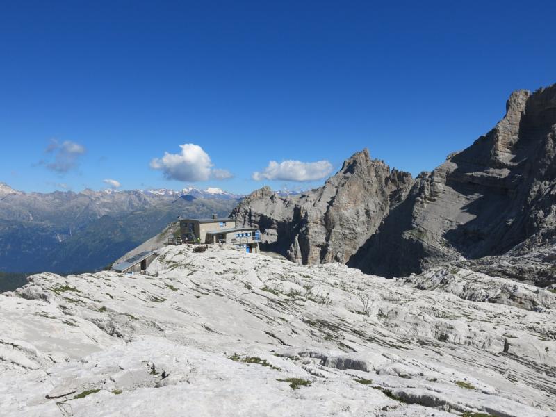 il rifugio XII Apostoli